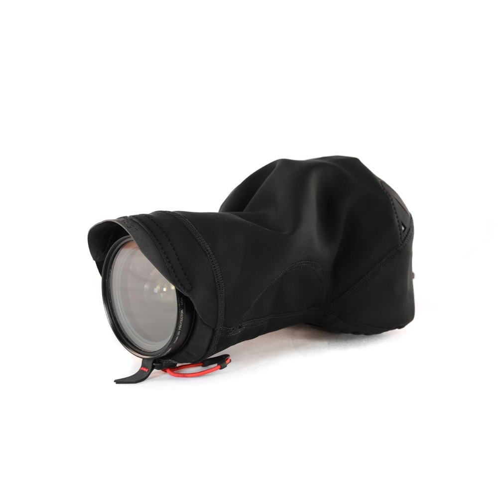 NWOT Peak Designs Shell, Small